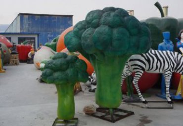 商业街玻璃钢西兰花景观雕塑