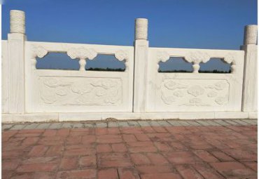 游乐场栏板景观石雕