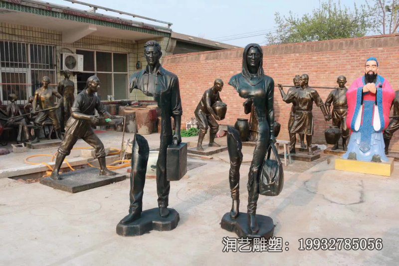 游乐场抽象人物铜雕 游乐场抽象人物铜雕