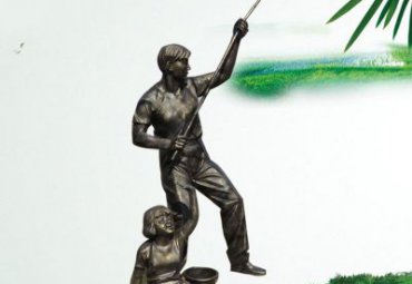 商场鱼文化人物铜雕