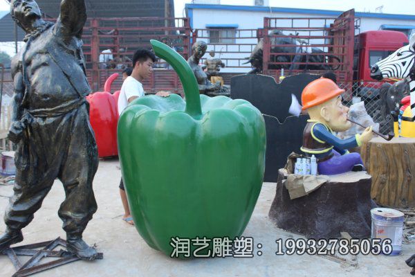 商业街玻璃钢青椒景观雕塑 商业街玻璃钢青椒景观雕塑