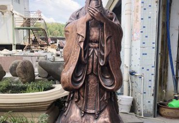 广场孔子人物铜雕