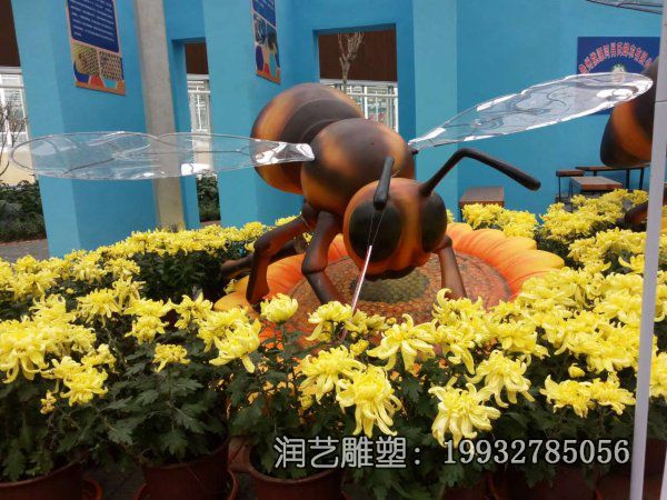 城市玻璃钢蜜蜂动物雕塑 城市玻璃钢蜜蜂动物雕塑