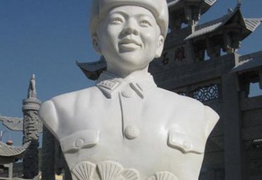广场人物雷锋石雕