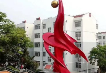游乐场不锈钢光辉雕塑