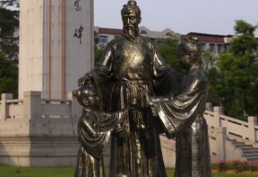 孔融让梨学校人物铜雕