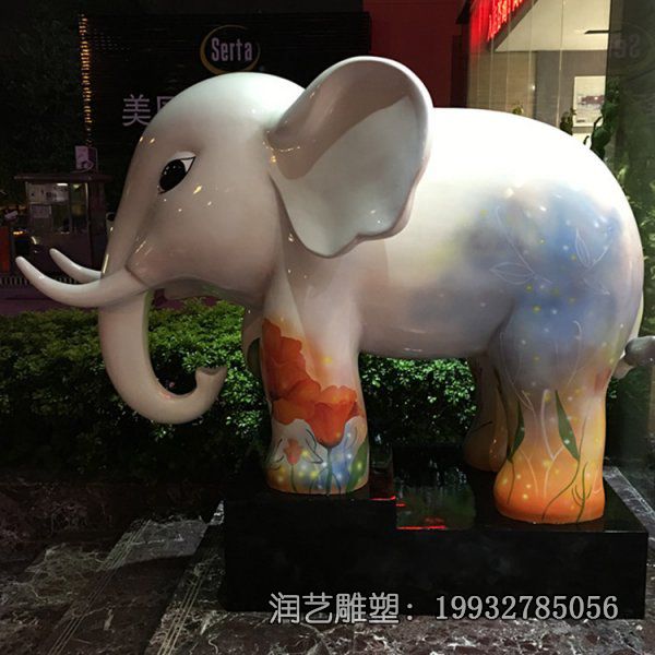 庭院玻璃钢大象雕塑 庭院玻璃钢大象雕塑