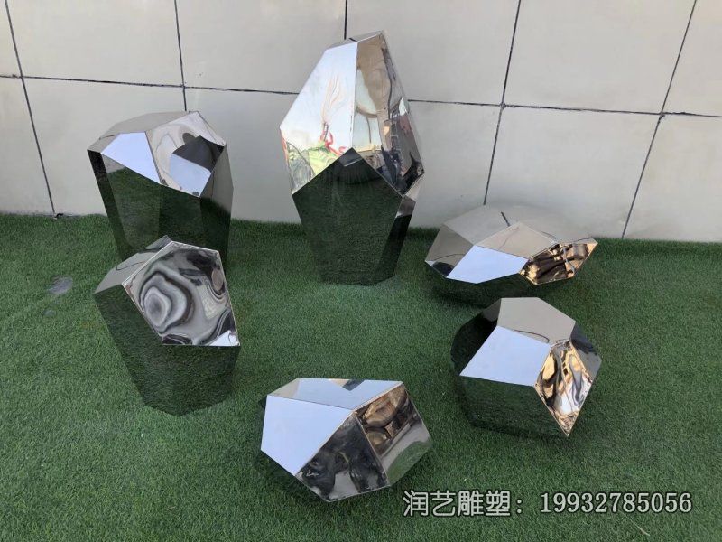 小区不锈钢石头景观雕塑 小区不锈钢石头景观雕塑
