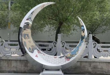 医院不锈钢月亮景观雕塑