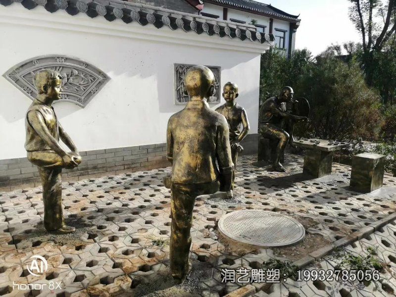 广场下棋人物铜雕 广场下棋人物铜雕