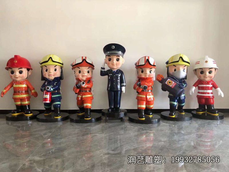 商场玻璃钢消防员雕塑 商场玻璃钢消防员雕塑