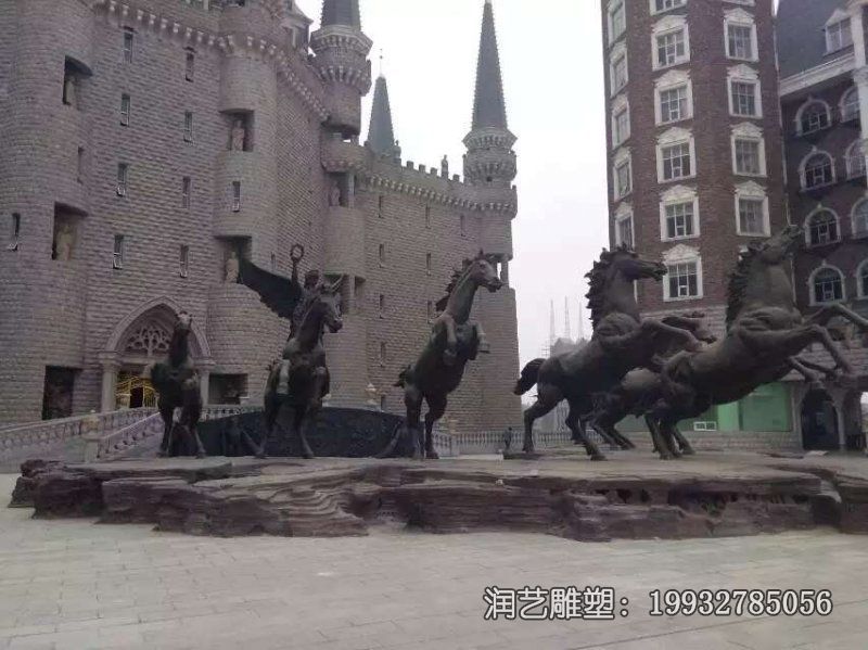 景区阿波罗战车铜雕 景区阿波罗战车铜雕