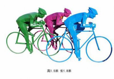 商业街玻璃钢骑车雕塑