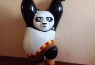 酒店玻璃钢功夫熊猫雕塑