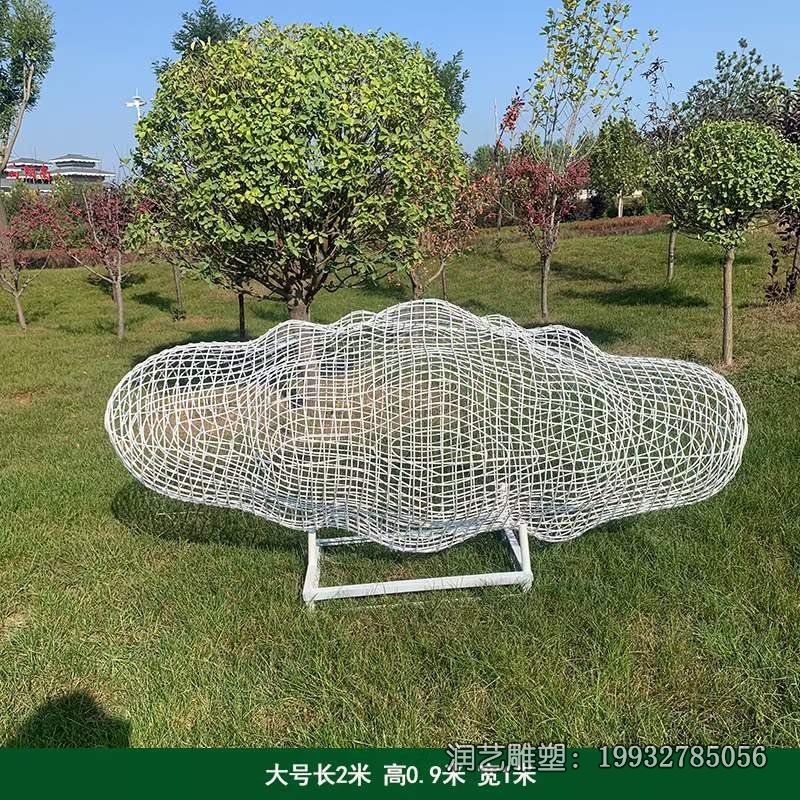 不锈钢云朵商业街雕塑 (3)